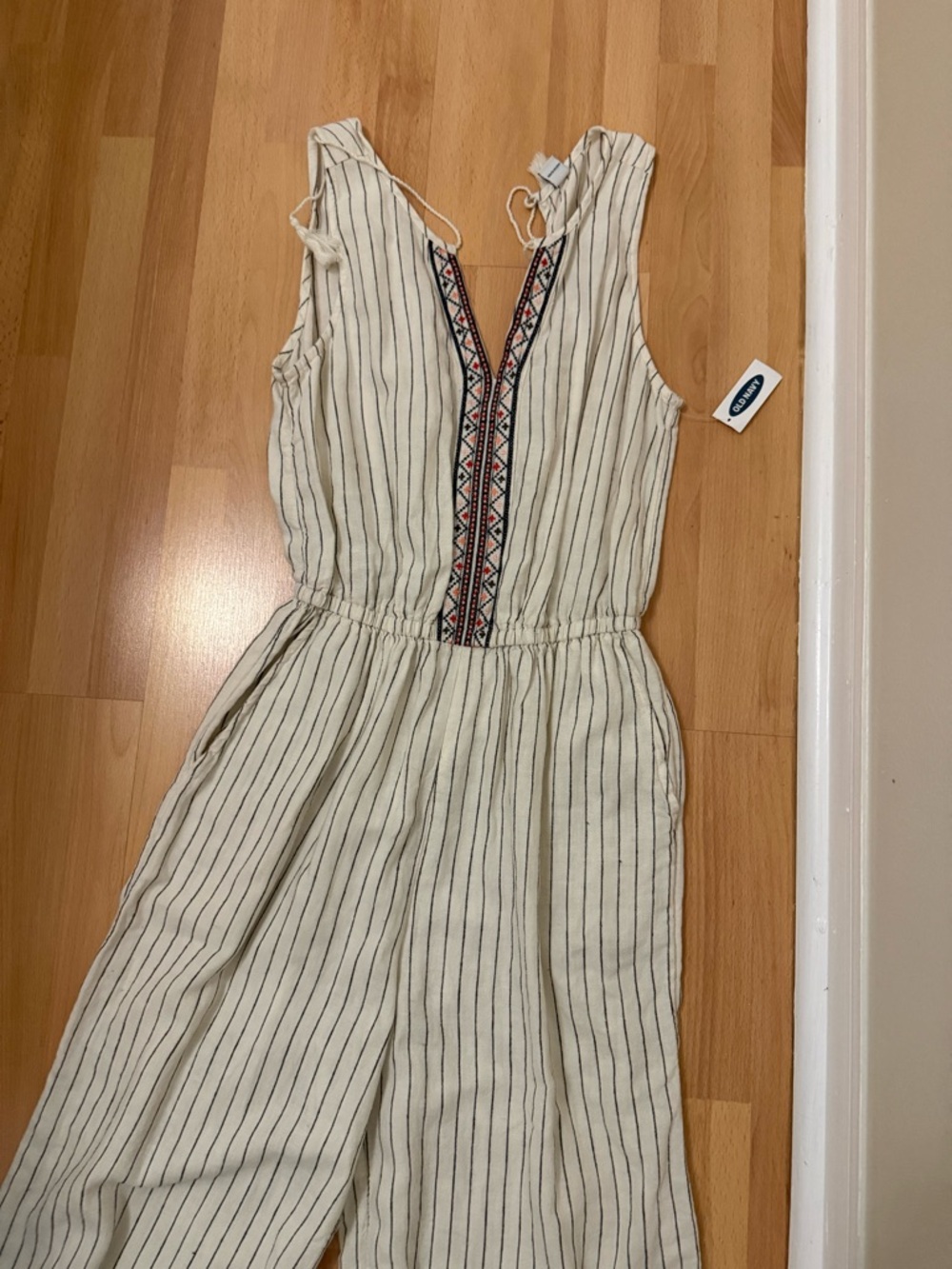 Old Navy NWT Linen-Blend Pinstripe Sleeveless Jumpsuit